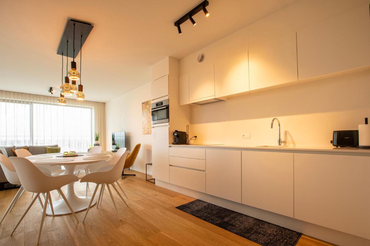 Modern En Gezellig Appartement Vlak Aan Het Strand Blankenberge Extérieur photo