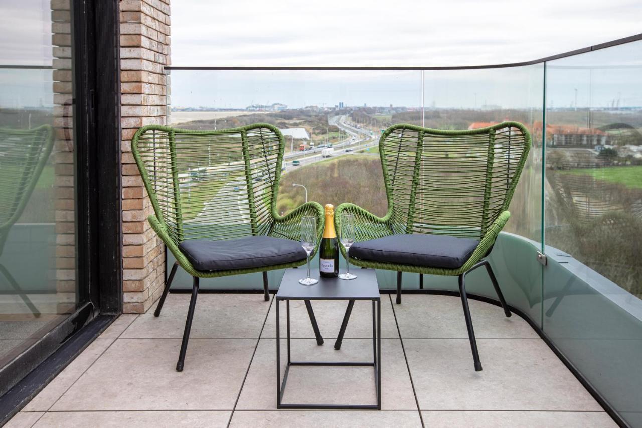 Modern En Gezellig Appartement Vlak Aan Het Strand Blankenberge Extérieur photo